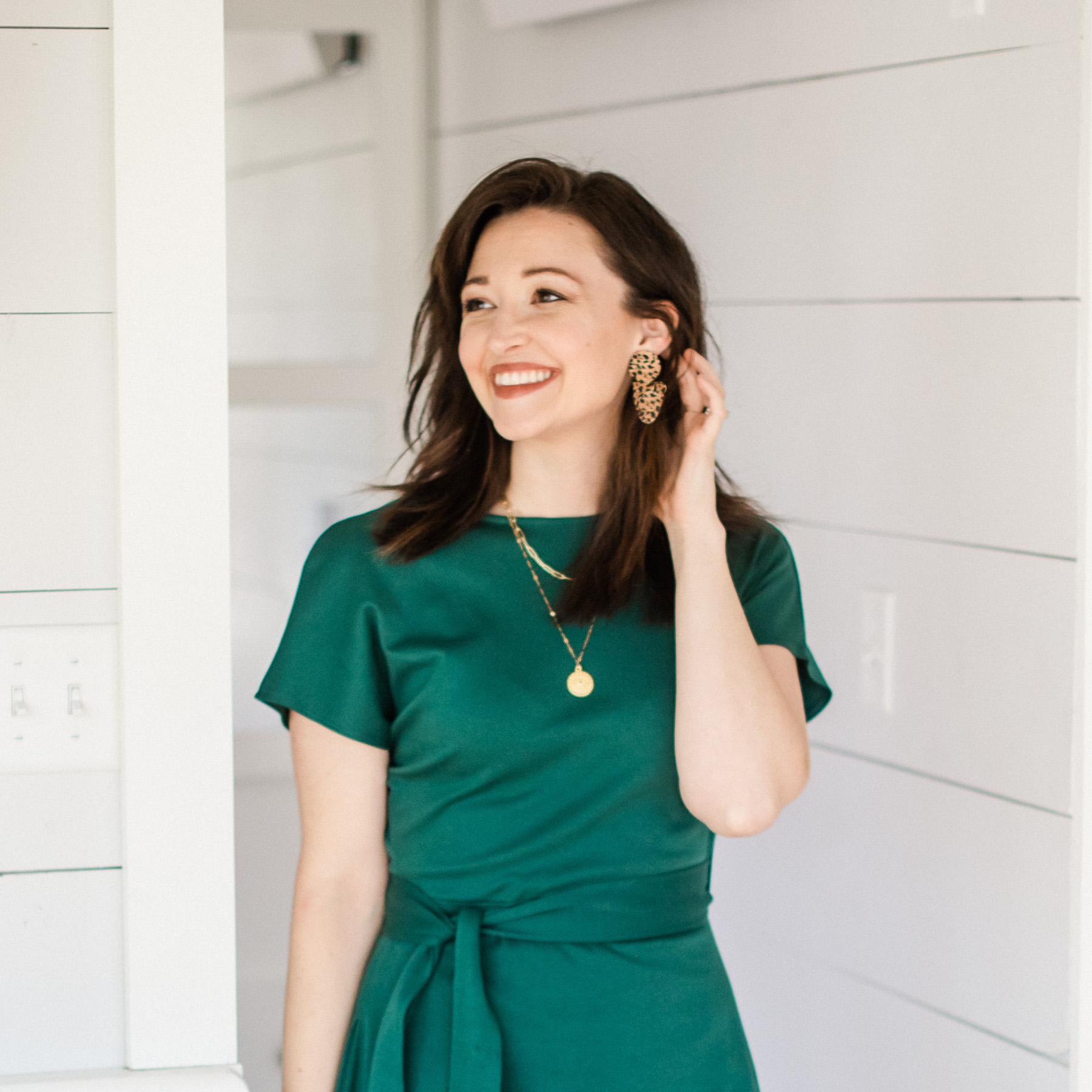 7 non traditional holiday outfits