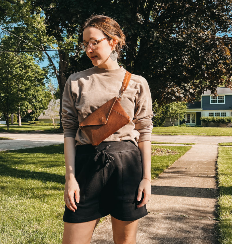 30 piece summer capsule wardrobe slow fashion brands worth supporting by ashleigh becker sela designs ethical fashion able clothing american giant