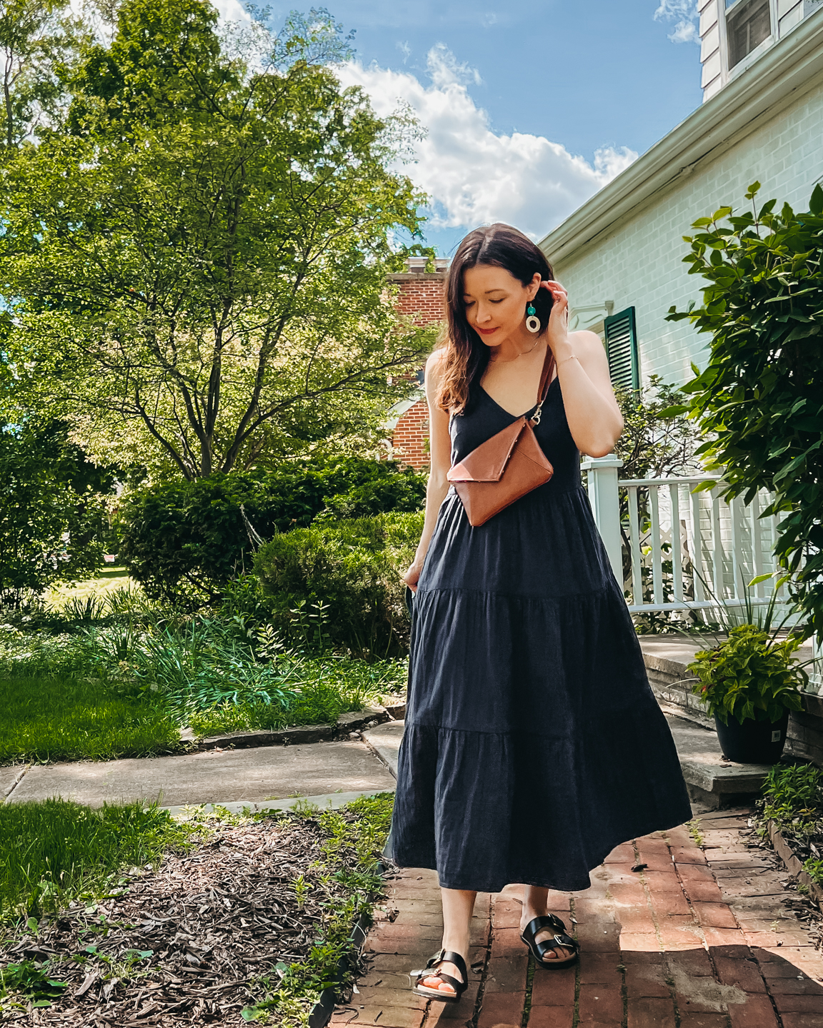 slow fashion summer capsule wardrobe dress how to